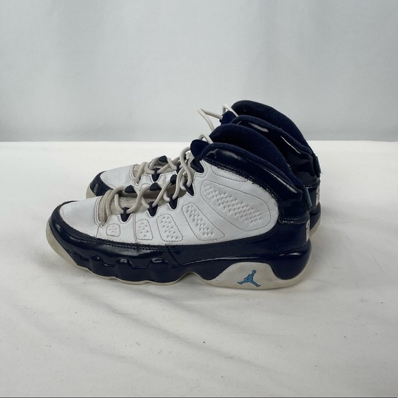 Nike Jordan 9 Retro Sneaker in Pearl Blue (GS) Youth Size 5.5 - Picture 4 of 9